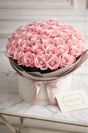 Rosé Glow (75 Roses)