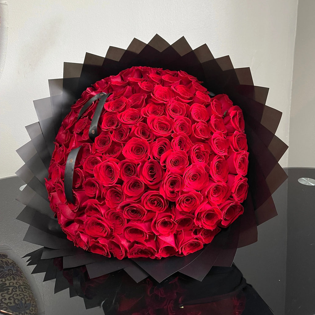 The Empress (200 Roses)