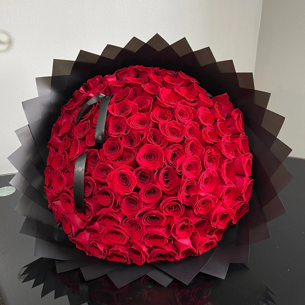 The Empress (200 Roses)